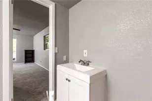 424 Wilshire Ave, Azle, TX 76020 - Photo 17