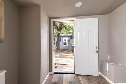 424 Wilshire Avenue, Azle, TX 76020 - Photo 19