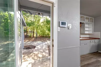 424 Wilshire Avenue, Azle, TX 76020 - Photo 25