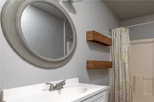 424 Wilshire Ave, Azle, TX 76020 - Photo 21