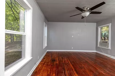 424 Wilshire Avenue, Azle, TX 76020 - Photo 23
