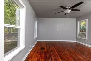 424 Wilshire Ave, Azle, TX 76020 - Photo 23
