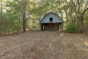 424 Wilshire Ave, Azle, TX 76020 - Photo 29