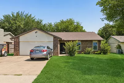 401 Hovenkamp Street, Keller, TX 76248 - Photo 1