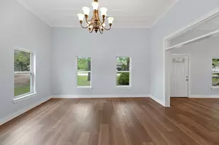 607 W 3rd St, Eddy, TX 76524 - Photo 3
