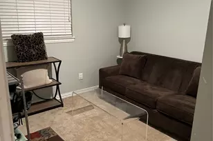 714 Greenridge Dr, Arlington, TX 76017 - Photo 17