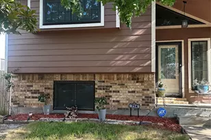 714 Greenridge Dr, Arlington, TX 76017 - Photo 1