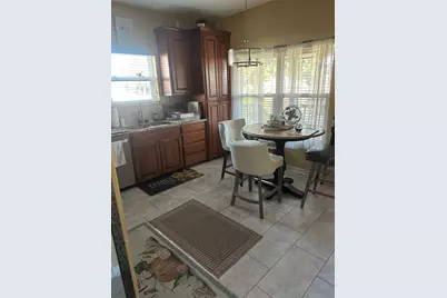 714 Greenridge Drive, Arlington, TX 76017 - Photo 7
