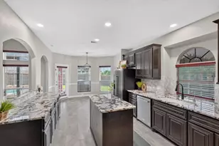 321 Vatican Hill Dr, Little Elm, TX 75068 - Photo 9