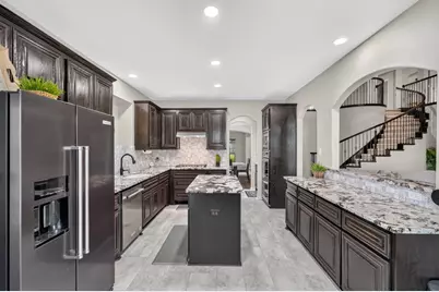 321 Vatican Hill Drive, Little Elm, TX 75068 - Photo 11