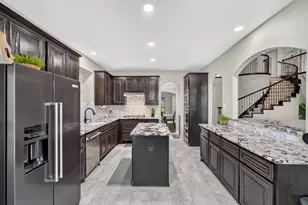 321 Vatican Hill Dr, Little Elm, TX 75068 - Photo 11