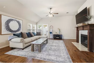 15316 Mallard Creek Street, Fort Worth, TX 76262 - Photo 13