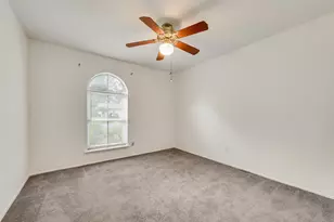 902 Dawnview St, Arlington, TX 76014 - Photo 13