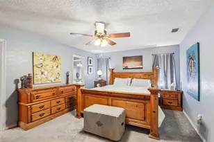 1549 Oak Creek Dr, Lewisville, TX 75077 - Photo 13