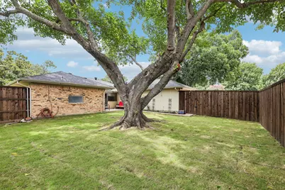 1549 Oak Creek Drive, Lewisville, TX 75077 - Photo 31