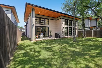 3075 Tall Oaks Court, Corinth, TX 76210 - Photo 37