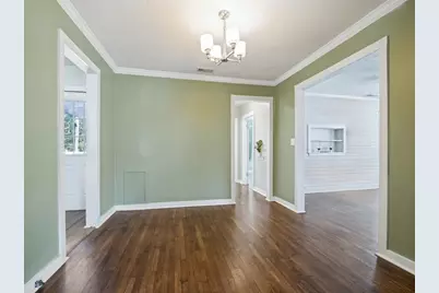 5610 Lyons Road, Garland, TX 75043 - Photo 9