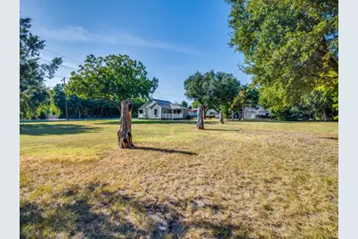 5610 Lyons Road, Garland, TX 75043 - Photo 1
