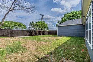901 Bandera Ln, Garland, TX 75040 - Photo 37