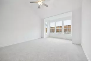 11129 Roxburgh Rd, Fort Worth, TX 76052 - Photo 9
