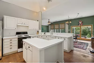 4112 Creek Hollow Way, The Colony, TX 75056 - Photo 9