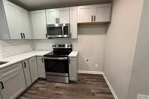 607 S Broad St, Saint Jo, TX 76265 - Photo 3