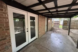 607 S Broad St, Saint Jo, TX 76265 - Photo 19