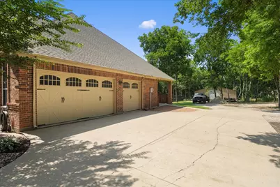 126 Eastcreek Drive, Royse City, TX 75189 - Photo 9