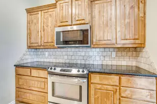 155 Cornerstone Ln, Springtown, TX 76082 - Photo 17