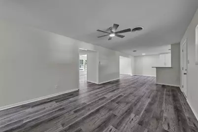 508 SE 25th Avenue, Mineral Wells, TX 76067 - Photo 9