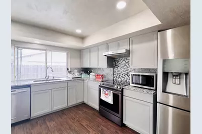 2929 Pinewood Drive Drive, Garland, TX 75044 - Photo 7