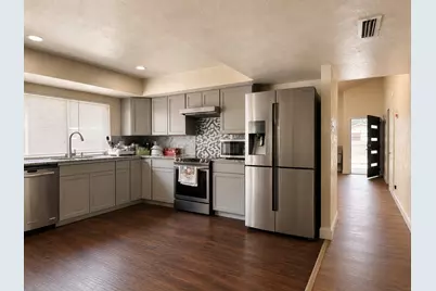 2929 Pinewood Drive Drive, Garland, TX 75044 - Photo 5