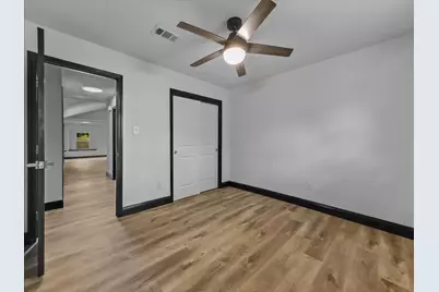 3950 Cypress Wood Court, Fort Worth, TX 76133 - Photo 11