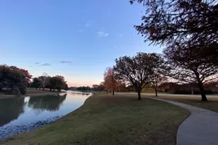 3950 Cypress Wood Ct, Fort Worth, TX 76133 - Photo 35