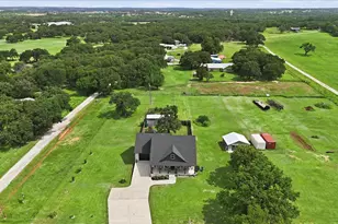 1785 County Rd 208, Gainesville, TX 76240 - Photo 35
