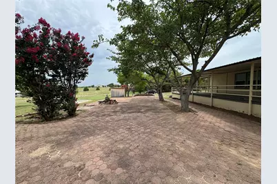 197 Private Road 4652, Rhome, TX 76078 - Photo 7