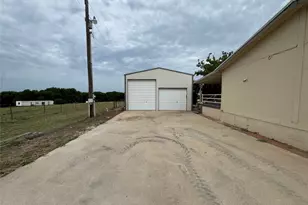 197 Private Rd 4652, Rhome, TX 76078 - Photo 37