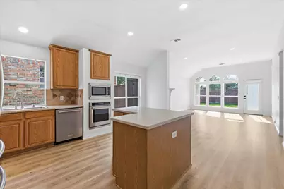 11248 Blackhawk Drive, Frisco, TX 75033 - Photo 13