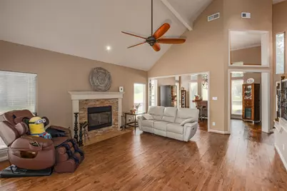 3807 Keystone Court, Carrollton, TX 75007 - Photo 11