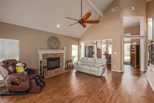 3807 Keystone Ct, Carrollton, TX 75007 - Photo 11