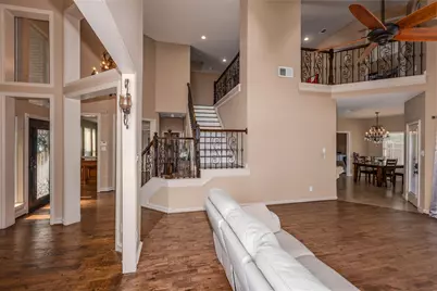 3807 Keystone Court, Carrollton, TX 75007 - Photo 9