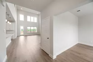 1070 Birdie St, Gunter, TX 75058 - Photo 5