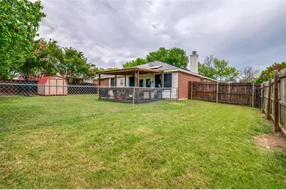 1717 Berkeley Drive, Glenn Heights, TX 75154 - Photo 25