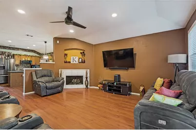 1717 Berkeley Drive, Glenn Heights, TX 75154 - Photo 7