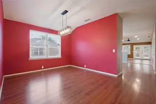 1717 Berkeley Dr, Glenn Heights, TX 75154 - Photo 7