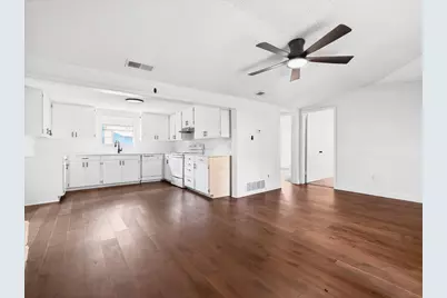 215 Folly Beach Drive #B, Lake Dallas, TX 75065 - Photo 3