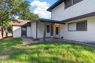 215 Folly Beach Dr, Lake Dallas, TX 75065 - Photo 21
