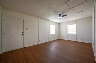 820 N Ave A, Springtown, TX 76082 - Photo 15