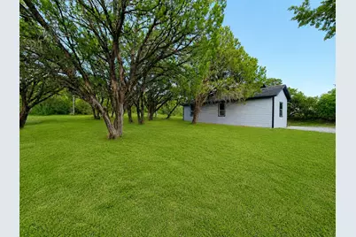 4703 Gooseberry Trail, Granbury, TX 76048 - Photo 11