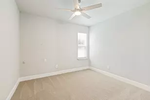 676 Harbor Dr, Azle, TX 76020 - Photo 19